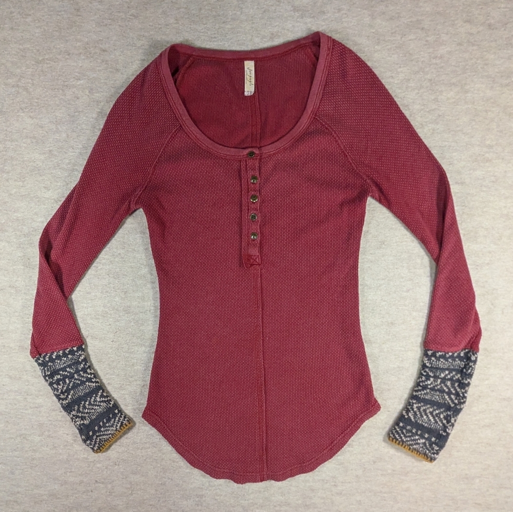 Free People Maroon Red Long Sleeve Thermal Waffle Henley Knit Patterned Cuffs S